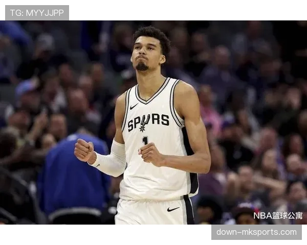 马刺114-103战胜活塞，文班亚马21分17篮板6盖帽展现内线统治力